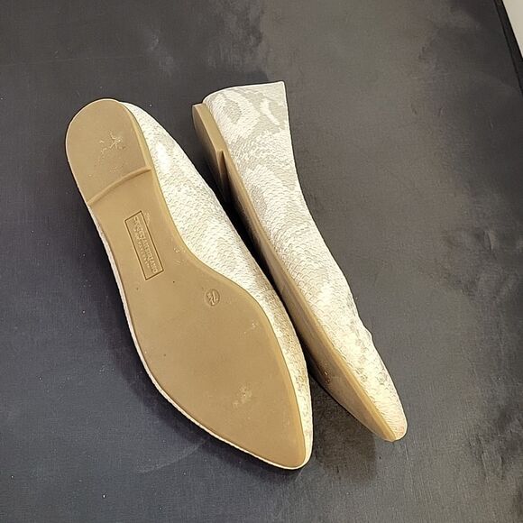 CHRISTIAN SIRIANO SNAKESKIN DESIGN SLIP ON WOMEN"S FLAT - Picture 13 of 15